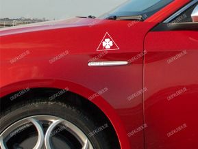 Alfa Romeo Quadrifiglio Aufkleber für Flügel